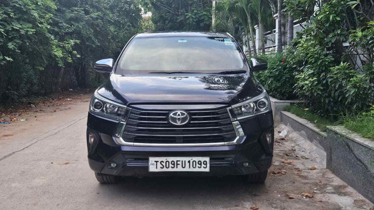Toyota Crysta 2.4 ZX 2021 - Image 5